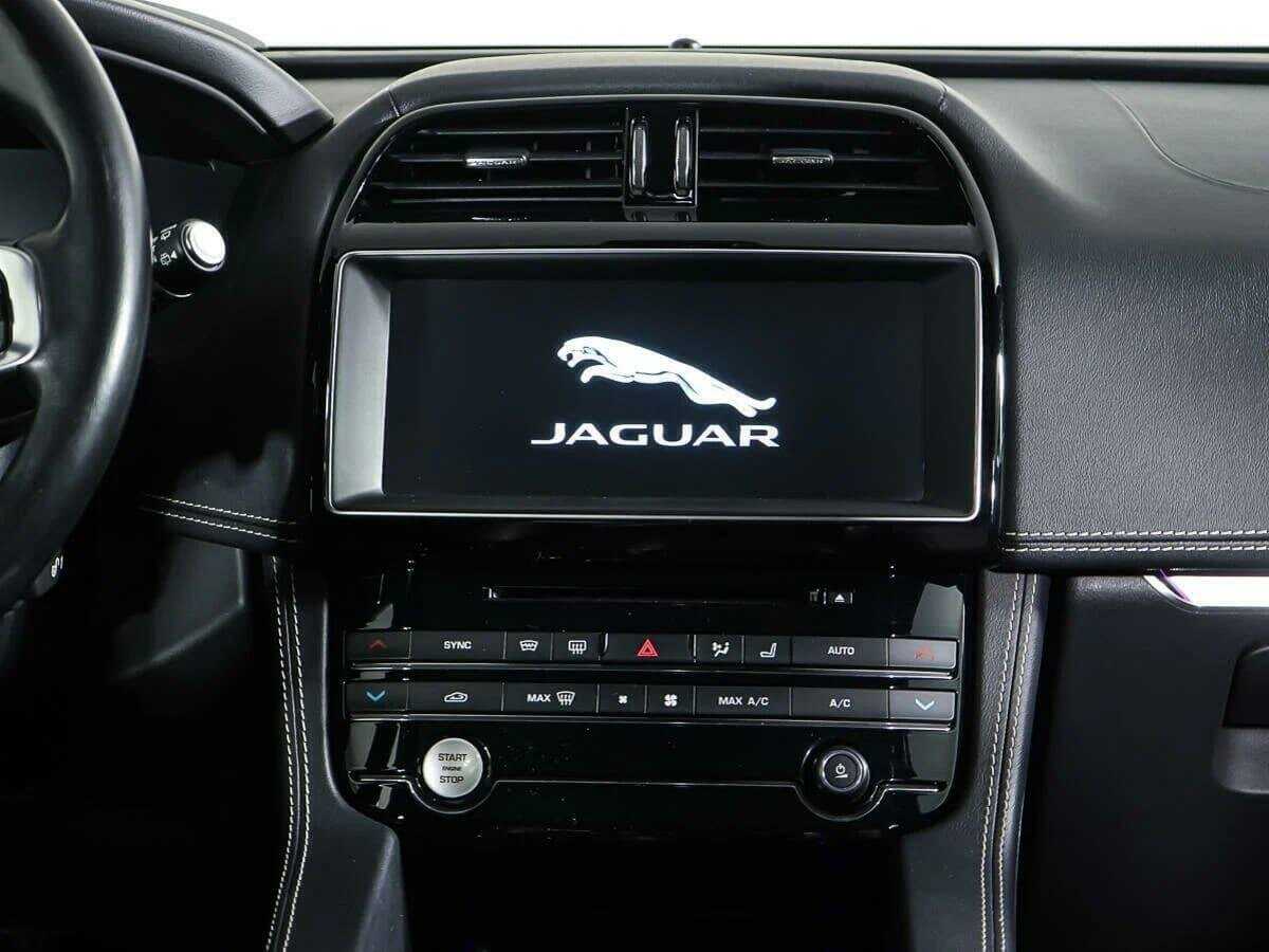 Jaguar F-Pace, 2018 Фото №13