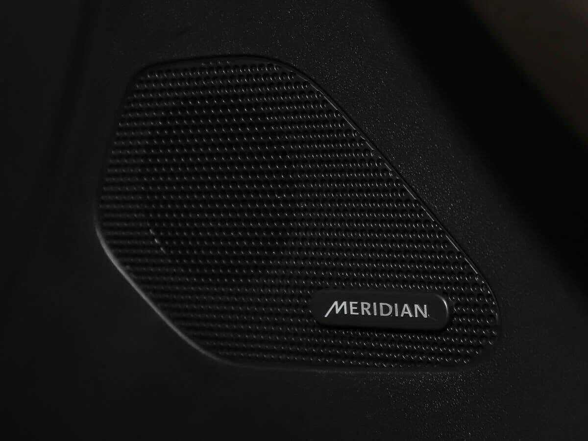 Jaguar F-Pace, 2018 Фото №19