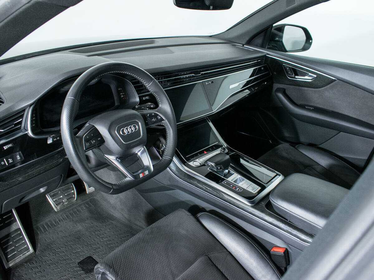 Audi Q8 55 TFSI, 2019 Фото №11