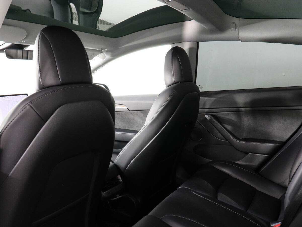 Tesla Model 3 Long Range, 2022 Фото №12