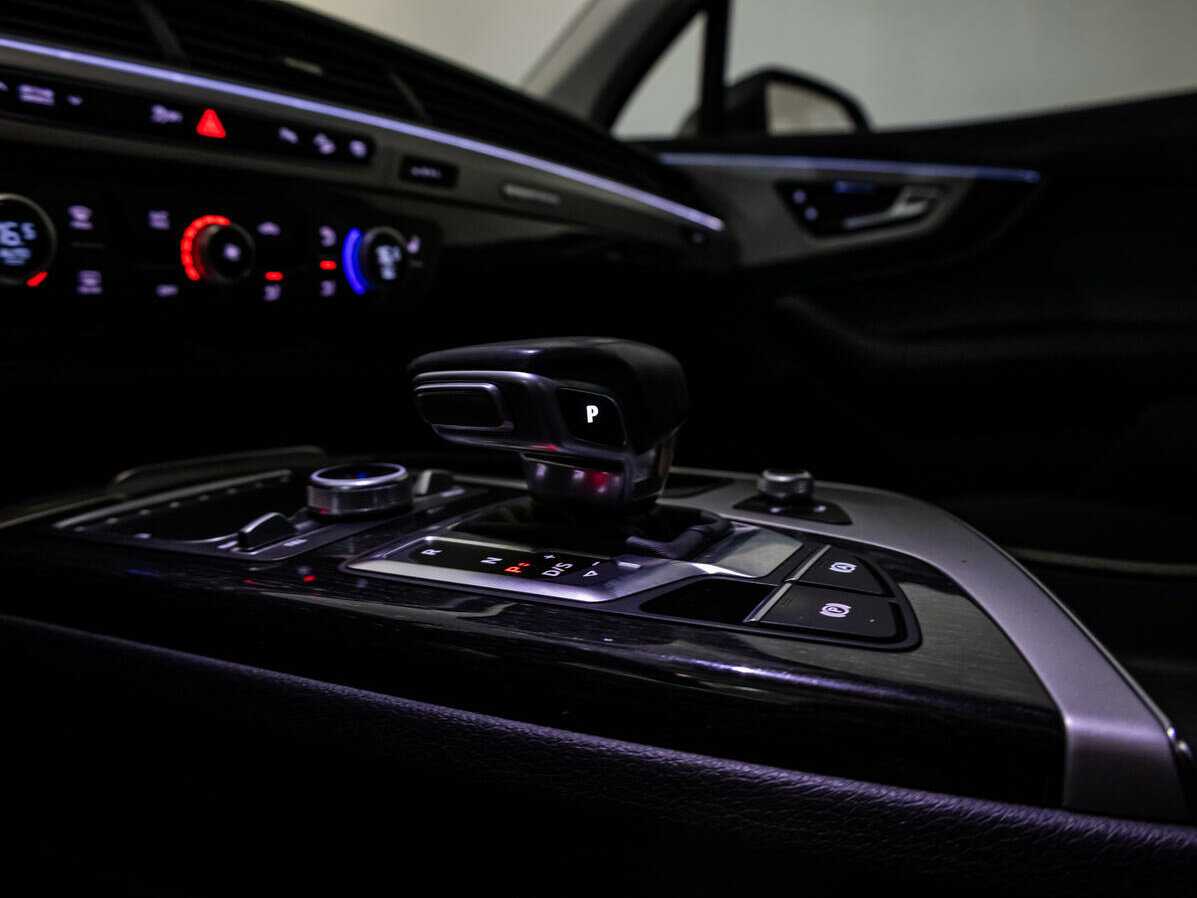 Audi Q7, 2018 Фото №22