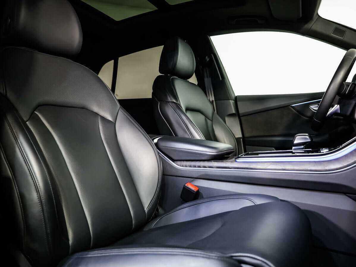 Audi Q8 45 TDI, 2019 Фото №11
