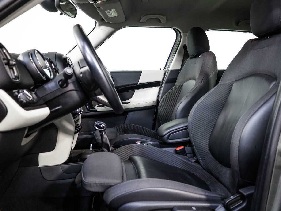 Mini Countryman Cooper D, 2018 Фото №11