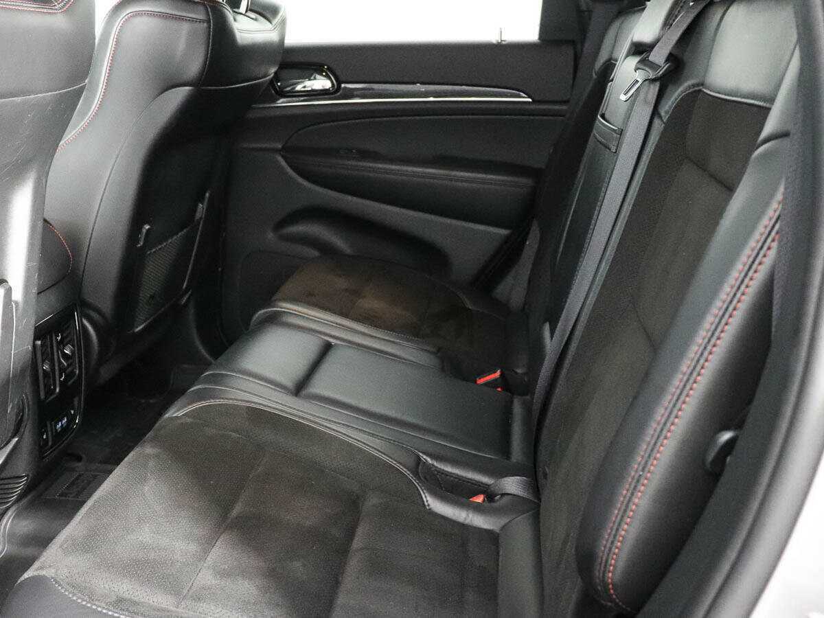 Jeep Grand Cherokee, 2019 Фото №13