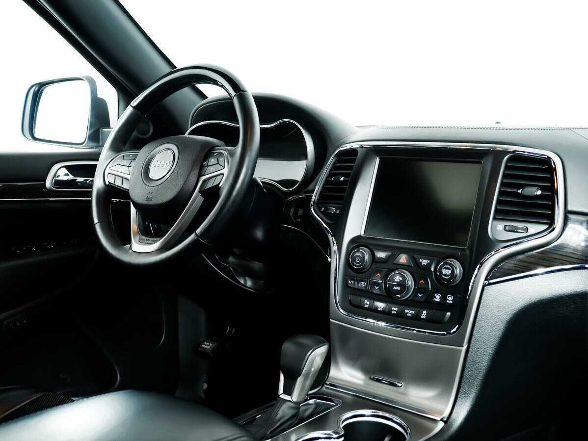 Jeep Grand Cherokee, 2017 - 174 135 км. | Фото №7