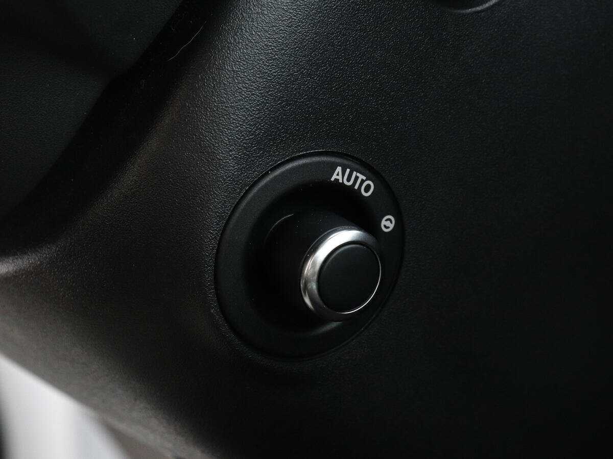 Jaguar F-Pace, 2016 Фото №19