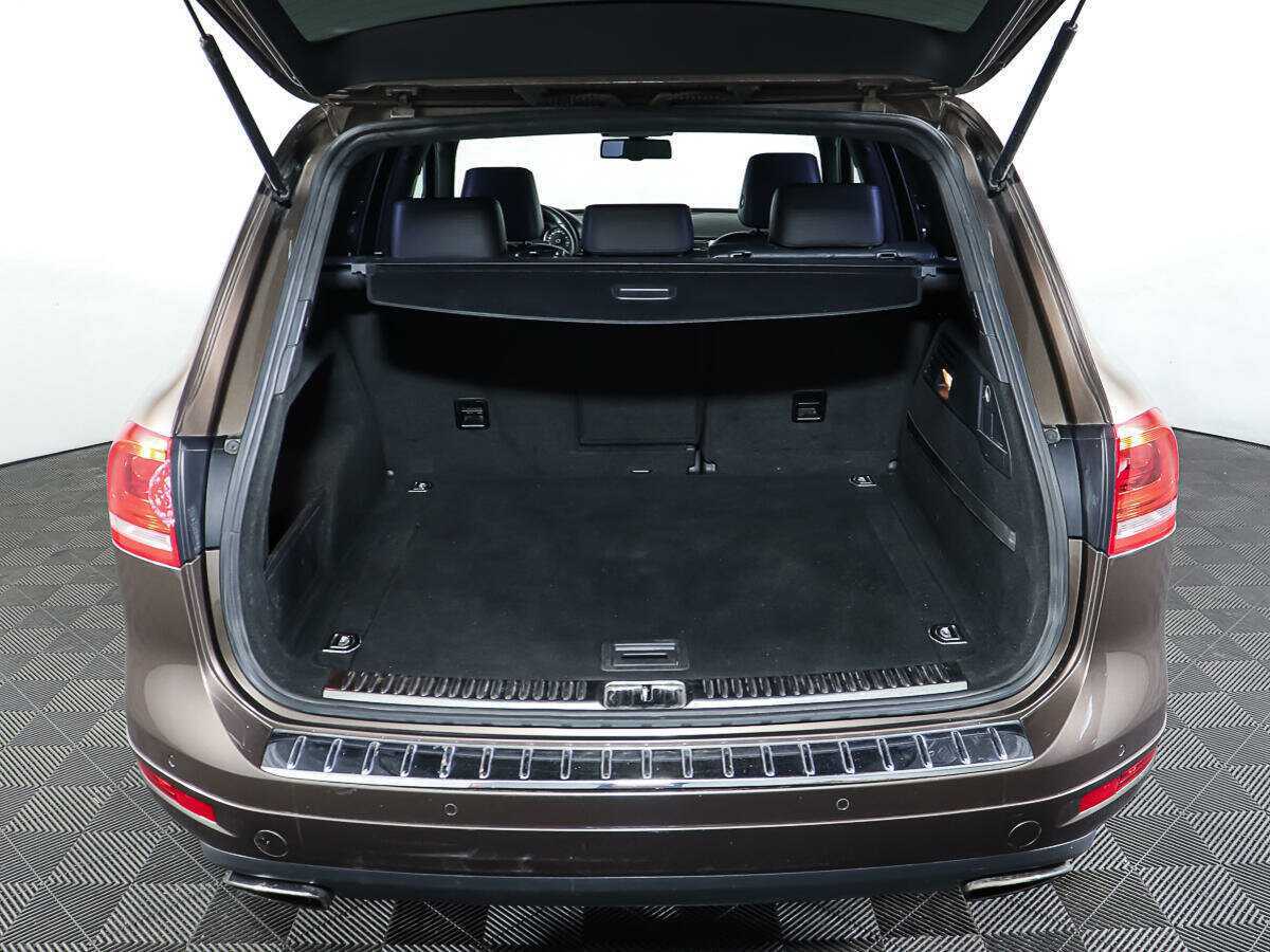 Volkswagen Touareg, 2011 Фото №10