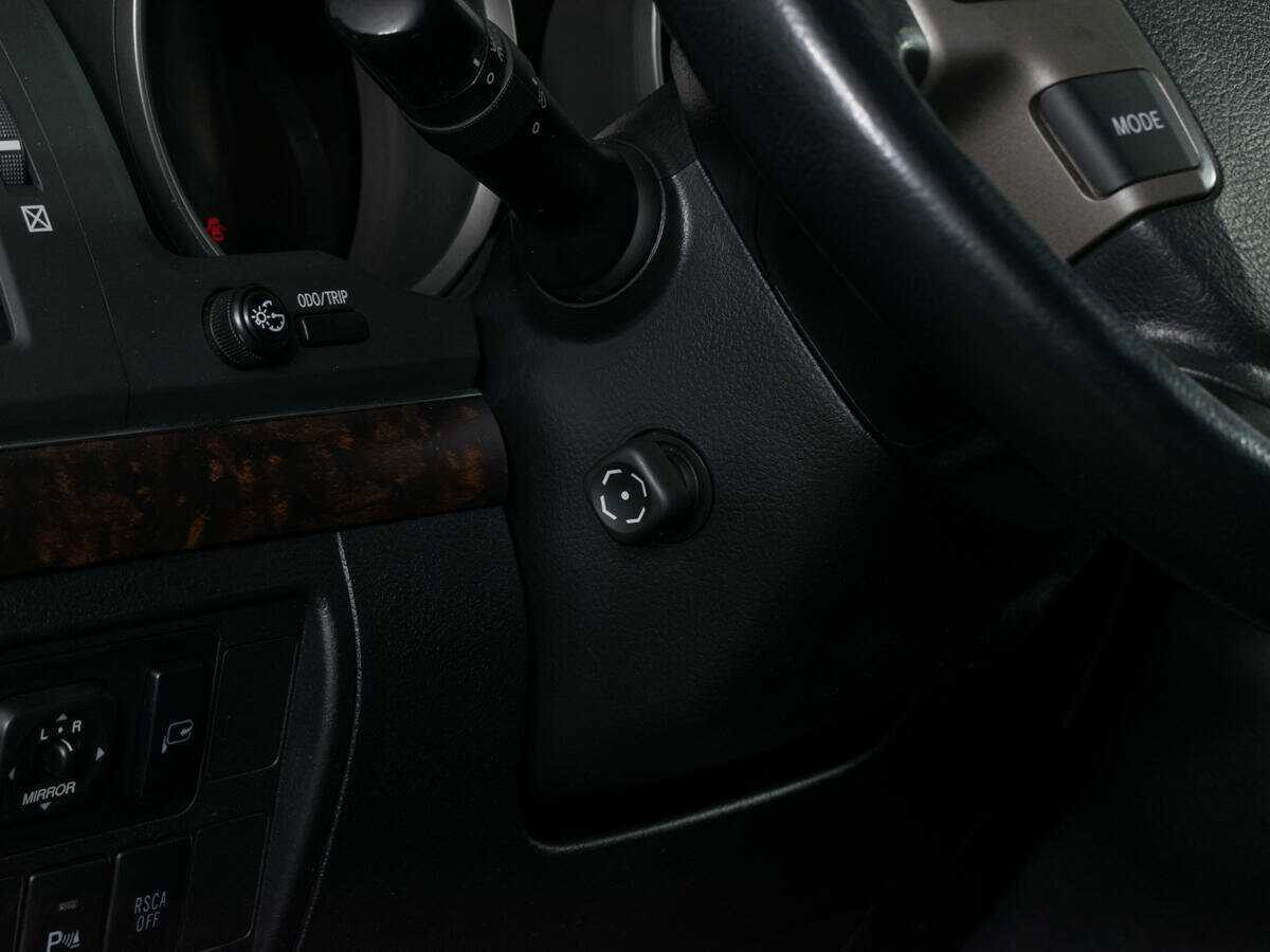 Toyota Land Cruiser, 2010 Фото №17