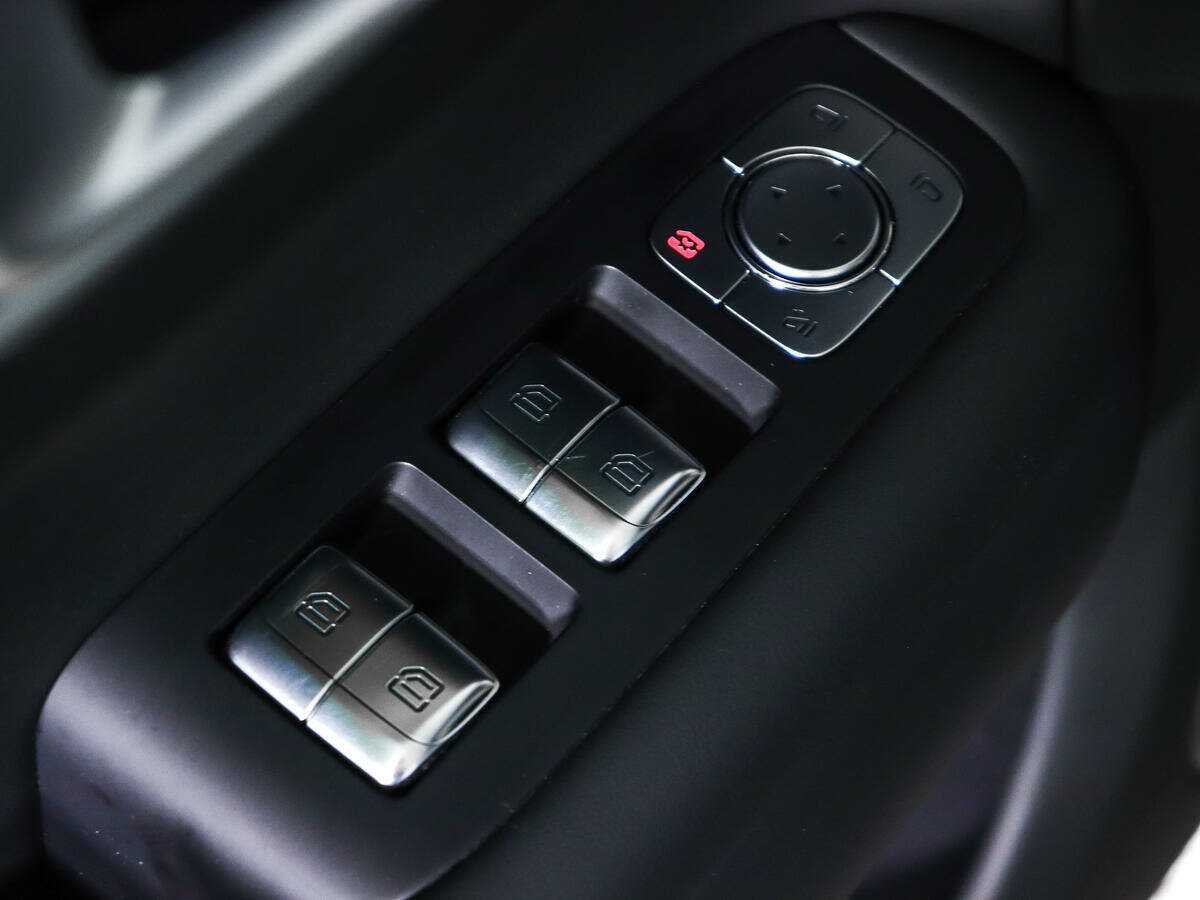 LiXiang L9 44.5 kWh, 2023 Фото №19