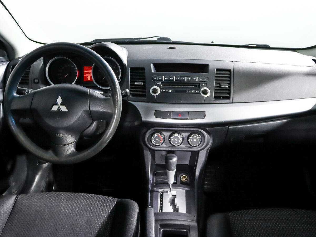 Mitsubishi Lancer, 2010 Фото №12