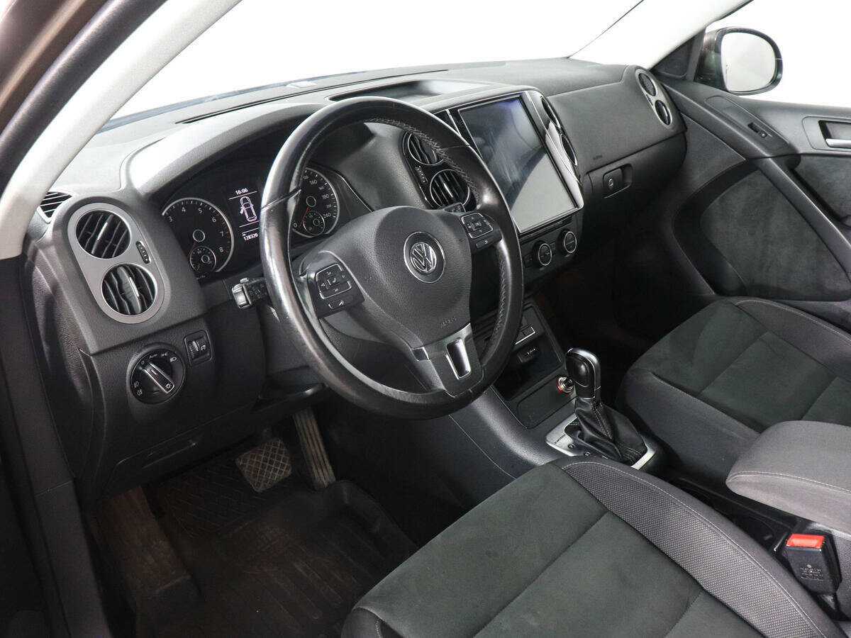 Volkswagen Tiguan, 2016 - 128 317 км. | Фото №7