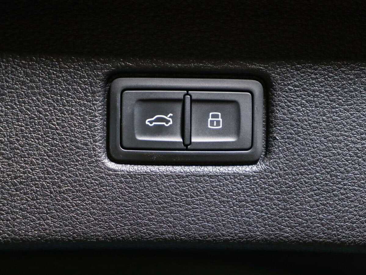 Audi Q7, 2018 Фото №24