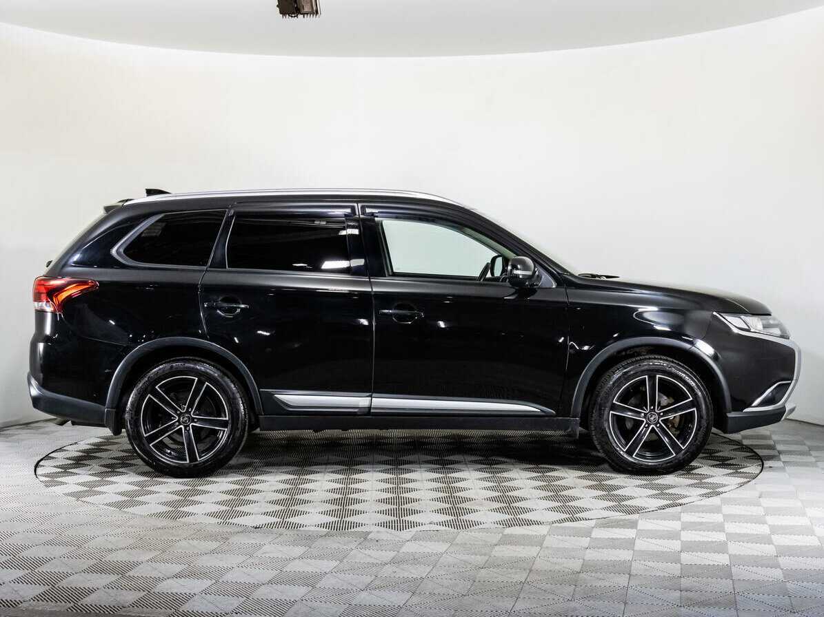 Mitsubishi Outlander, 2018 - 120 491 км. | Фото №4