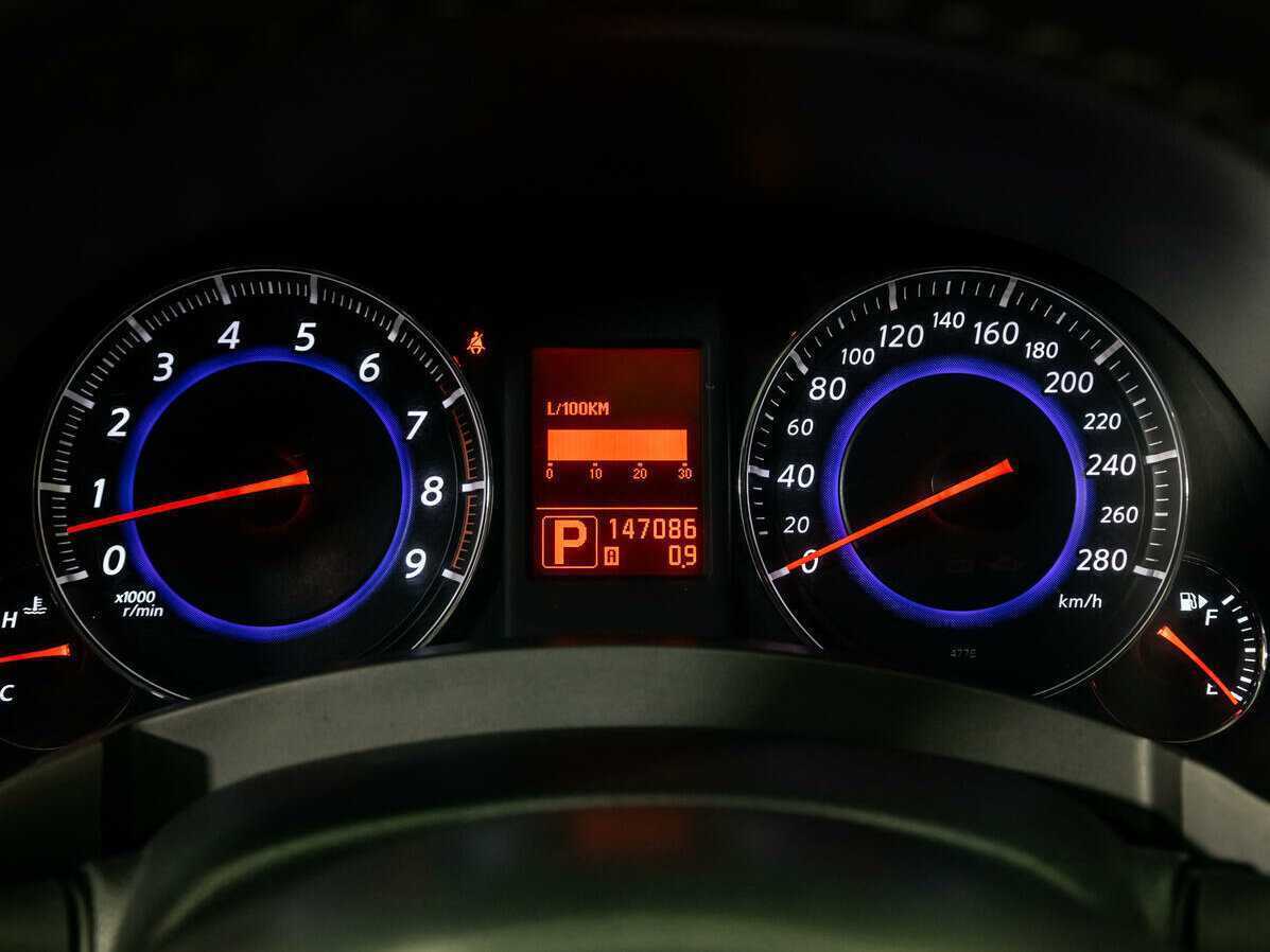 Infiniti FX50, 2008 Фото №12