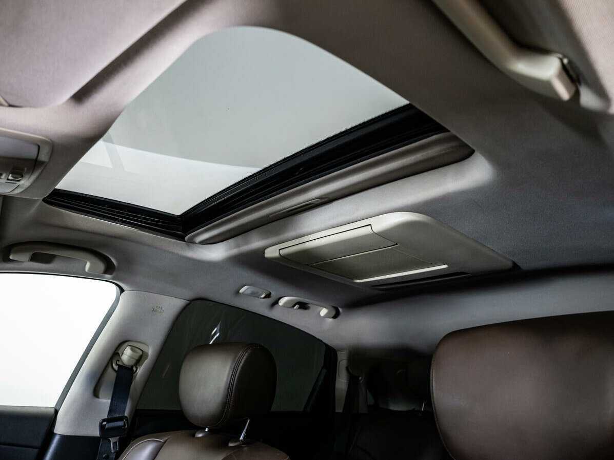 Infiniti FX50, 2008 Фото №20