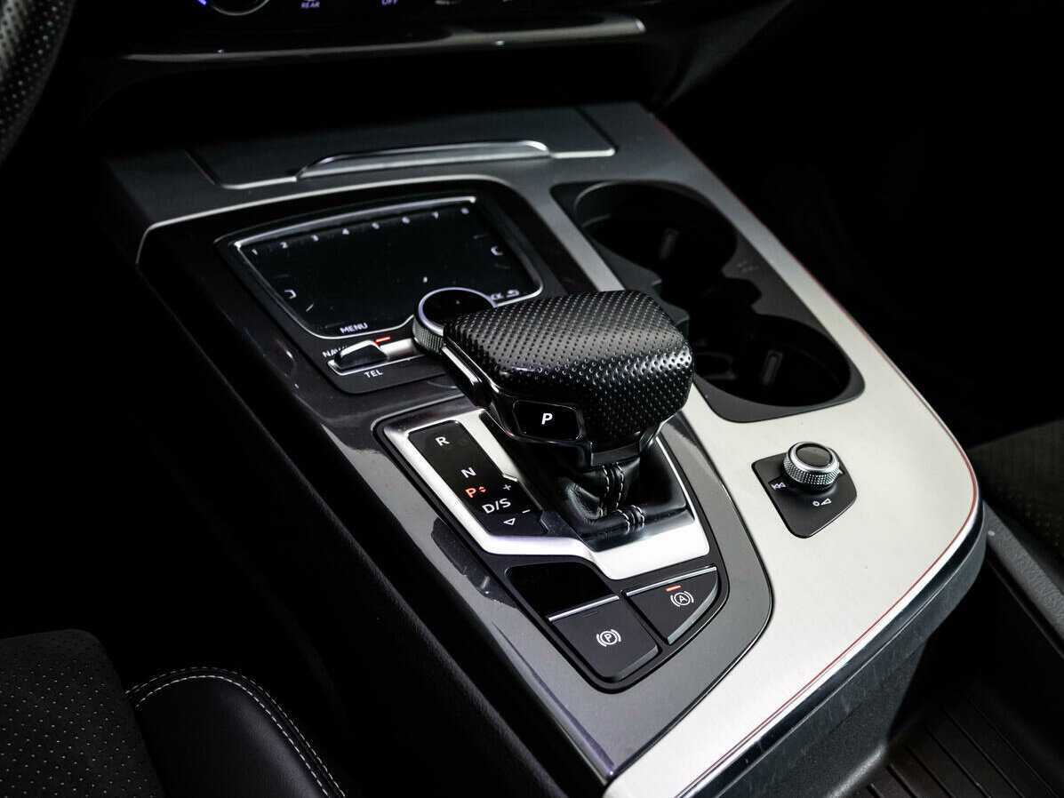 Audi Q7, 2018 Фото №12