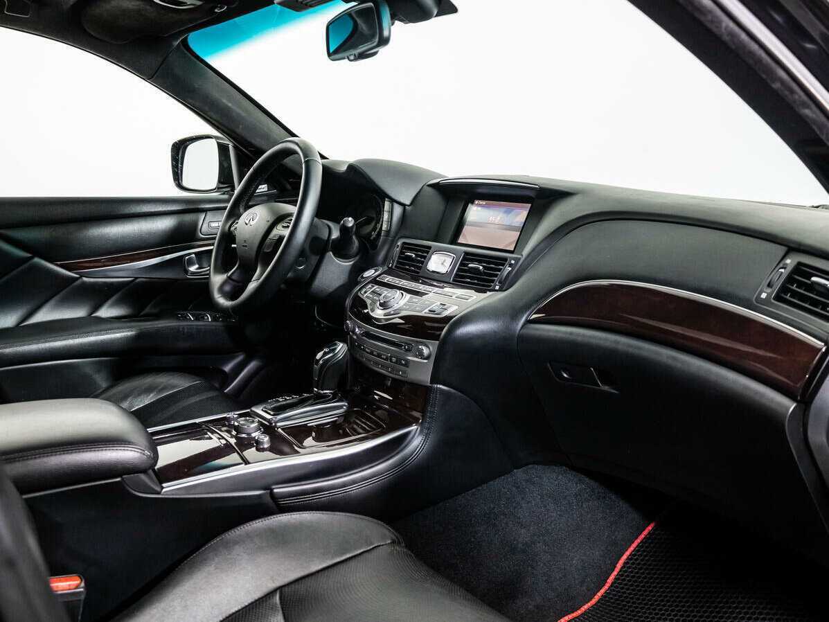 Infiniti M25, 2010 - 239 000 км. | Фото №8