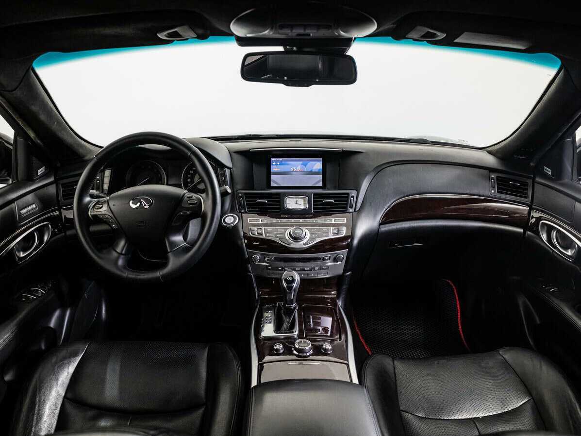 Infiniti M25, 2010 Фото №12