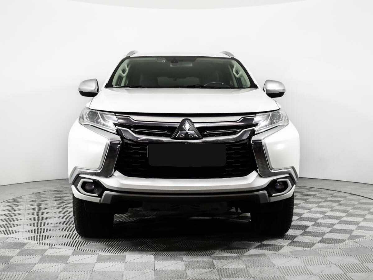 Mitsubishi Pajero Sport, 2018 - 110 064 км. | Фото №2