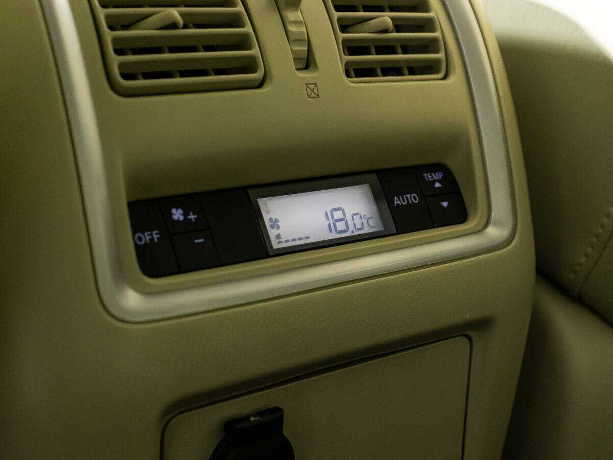 Infiniti QX60, 2018 Фото №20