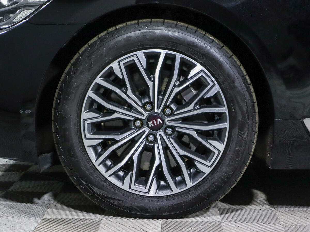 Kia K900, 2019 Фото №15