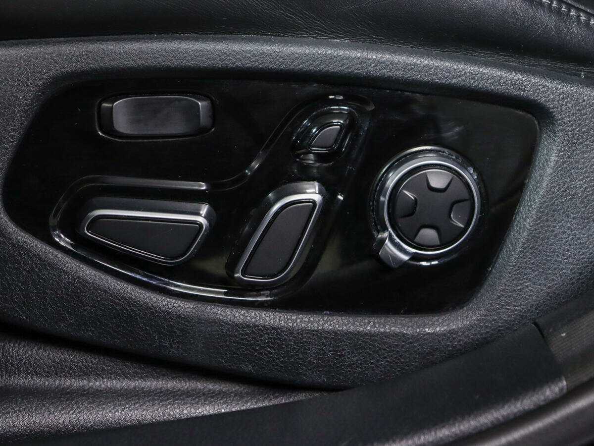 Kia K900, 2019 Фото №19