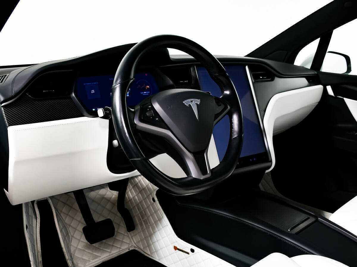 Tesla Model X 90D, 2018 Фото №10