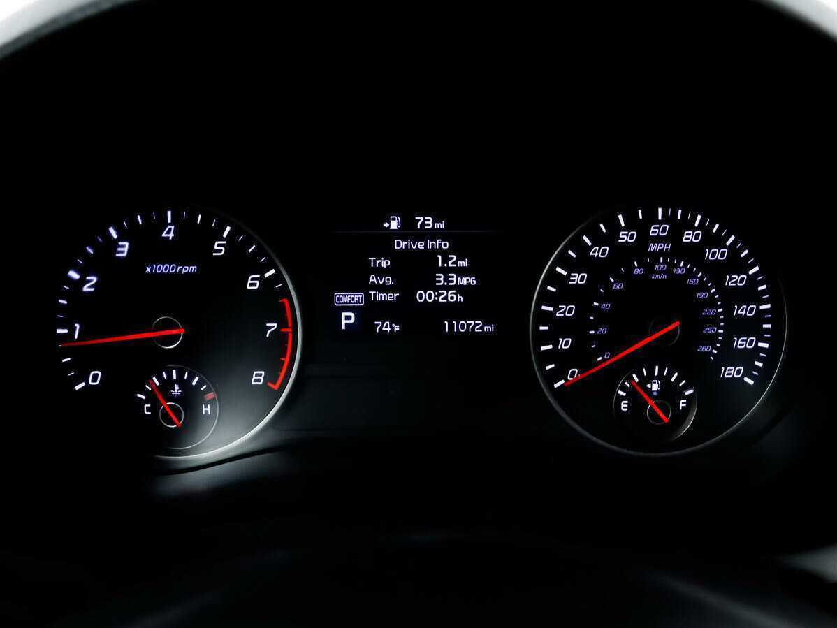 Kia Stinger, 2020 Фото №10