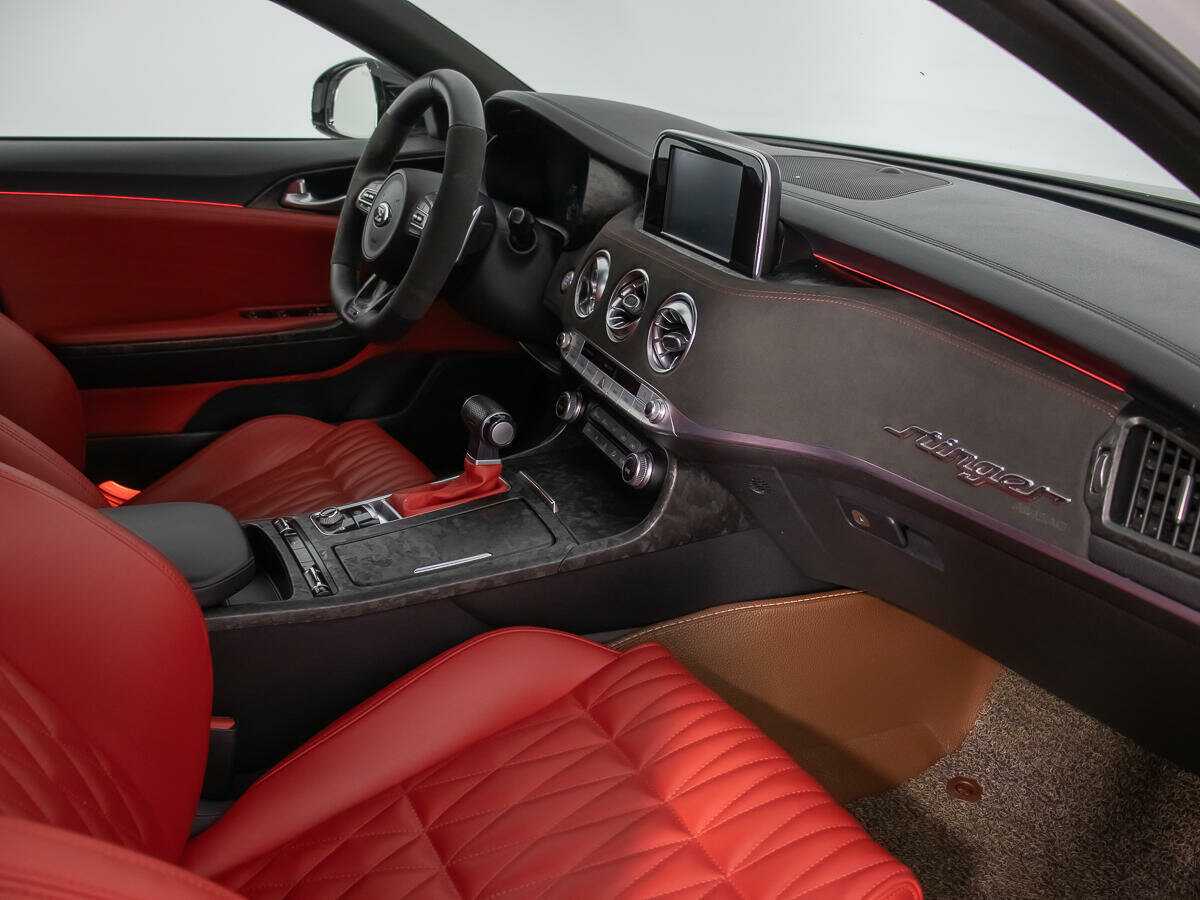 Kia Stinger, 2018 Фото №9
