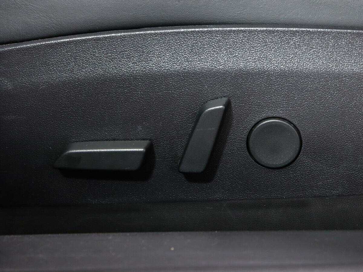 Tesla Model 3 Mid Range, 2018 Фото №17