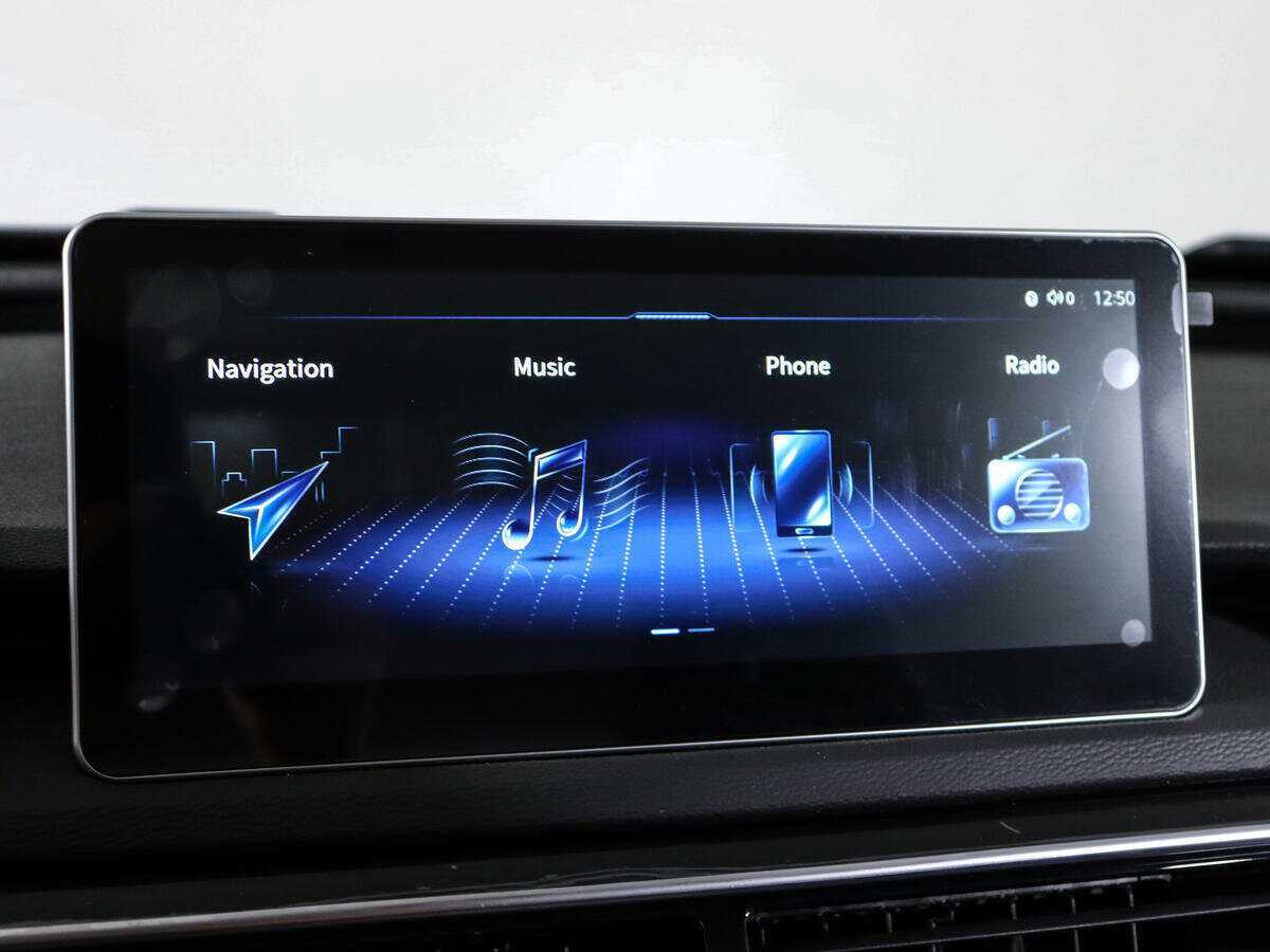 Hongqi H5, 2022 Фото №25