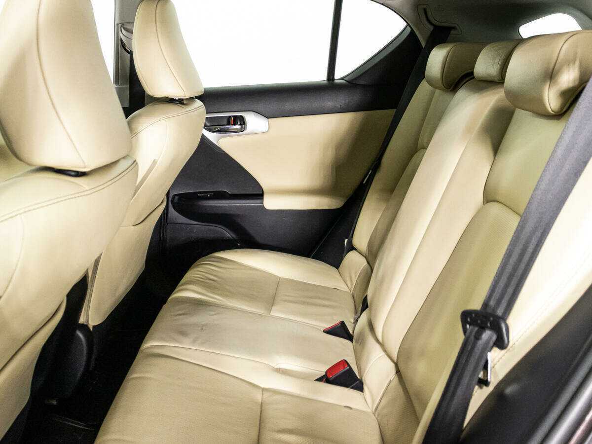 Lexus CT 200h, 2011 Фото №10