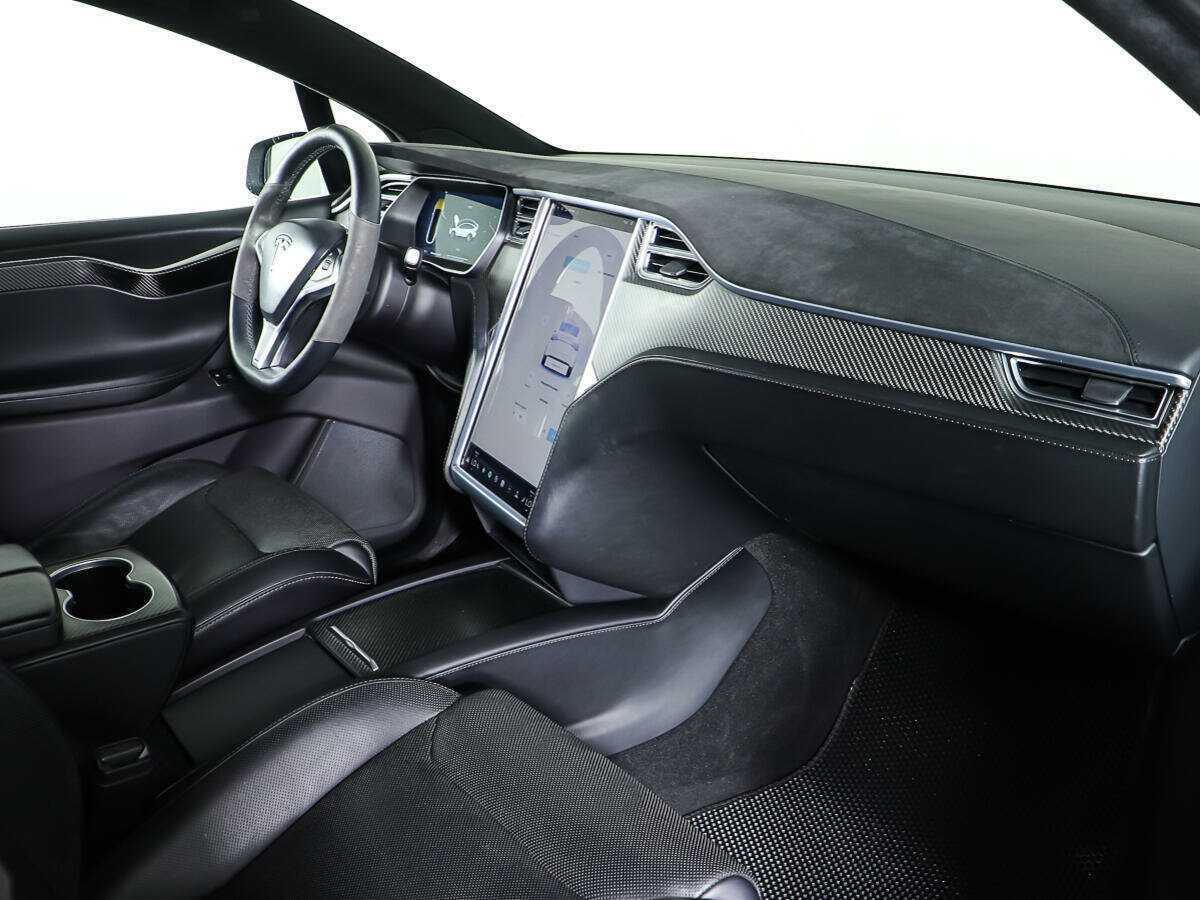 Tesla Model X P90D, 2016 - 111 395 км. | Фото №8
