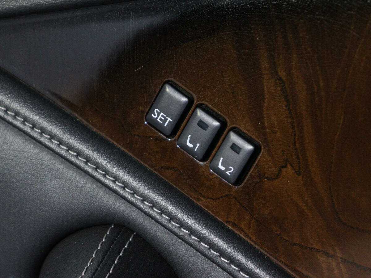 Infiniti QX80, 2018 Фото №22