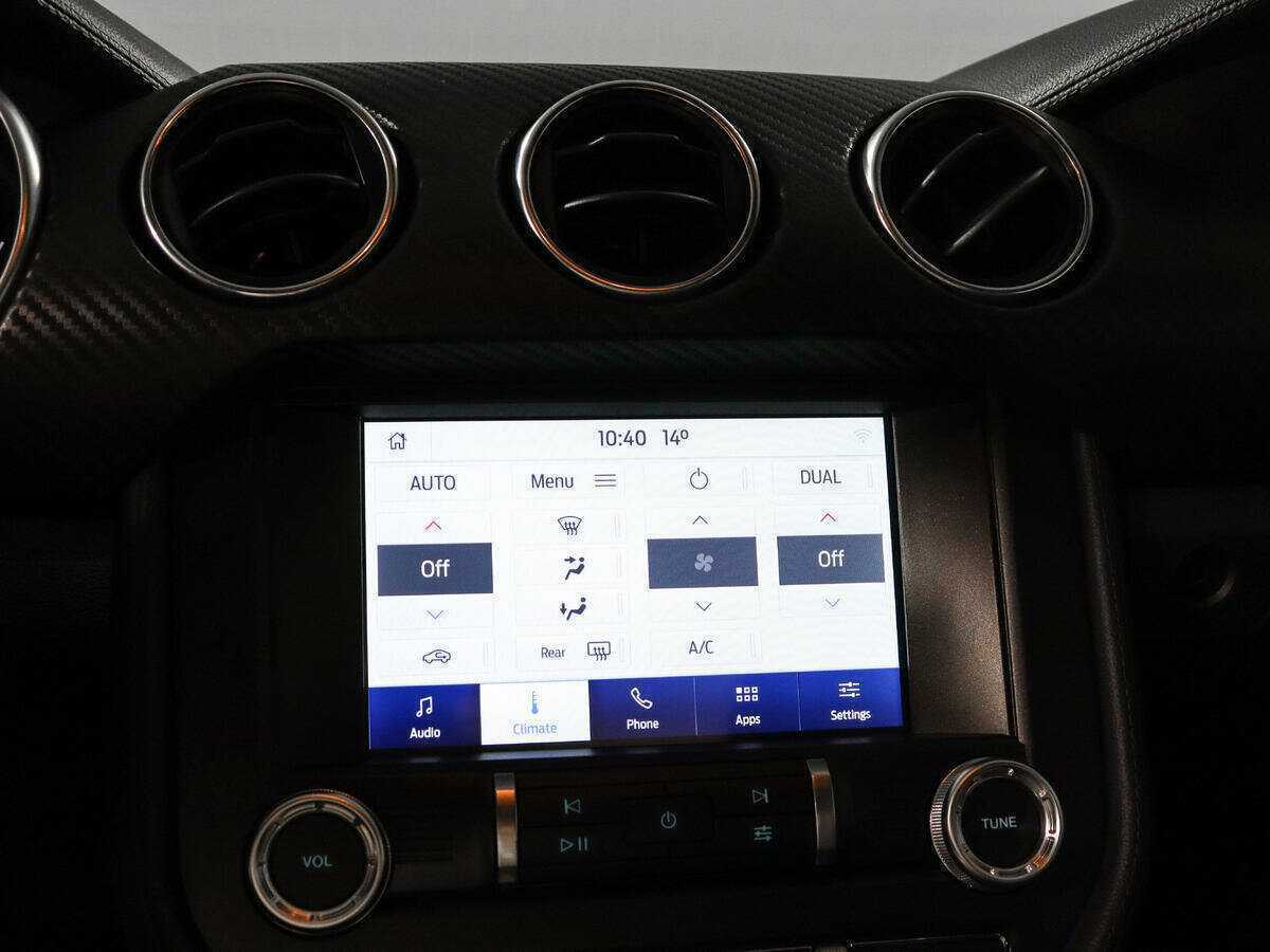 Ford Mustang, 2022 Фото №14