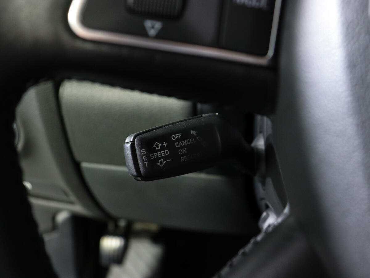 Audi Q7, 2010 Фото №25