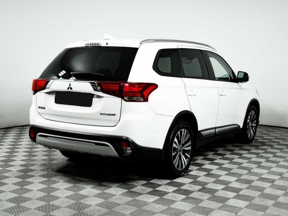 Mitsubishi Outlander, 2019 - 77 333 км. | Фото №5