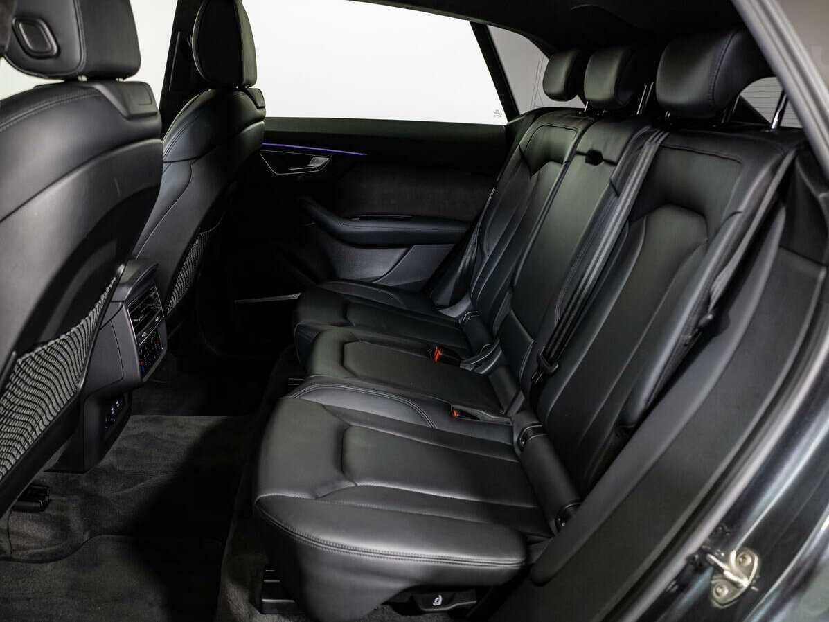 Audi Q8 55 TFSI, 2019 - 84 654 км. | Фото №8