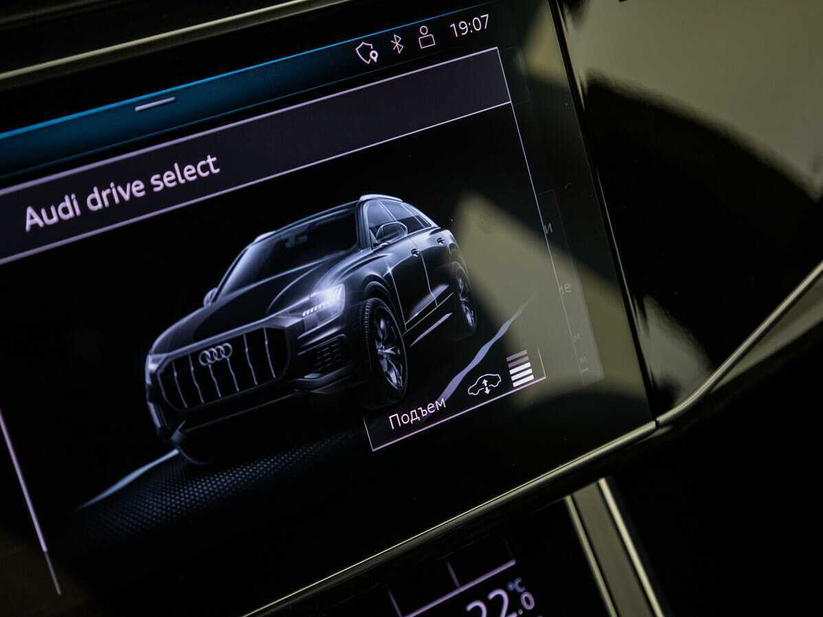 Audi Q8 55 TFSI, 2019 Фото №13