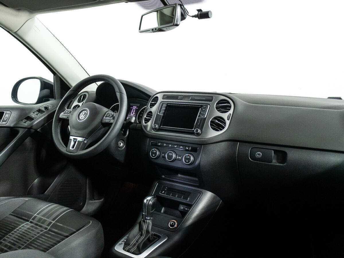 Volkswagen Tiguan, 2015 Фото №9