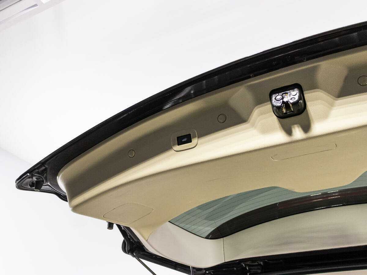 Infiniti QX80, 2014 Фото №11