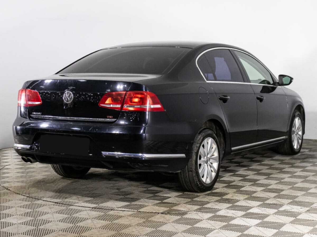 Volkswagen Passat, 2013 - 230 742 км. | Фото №5