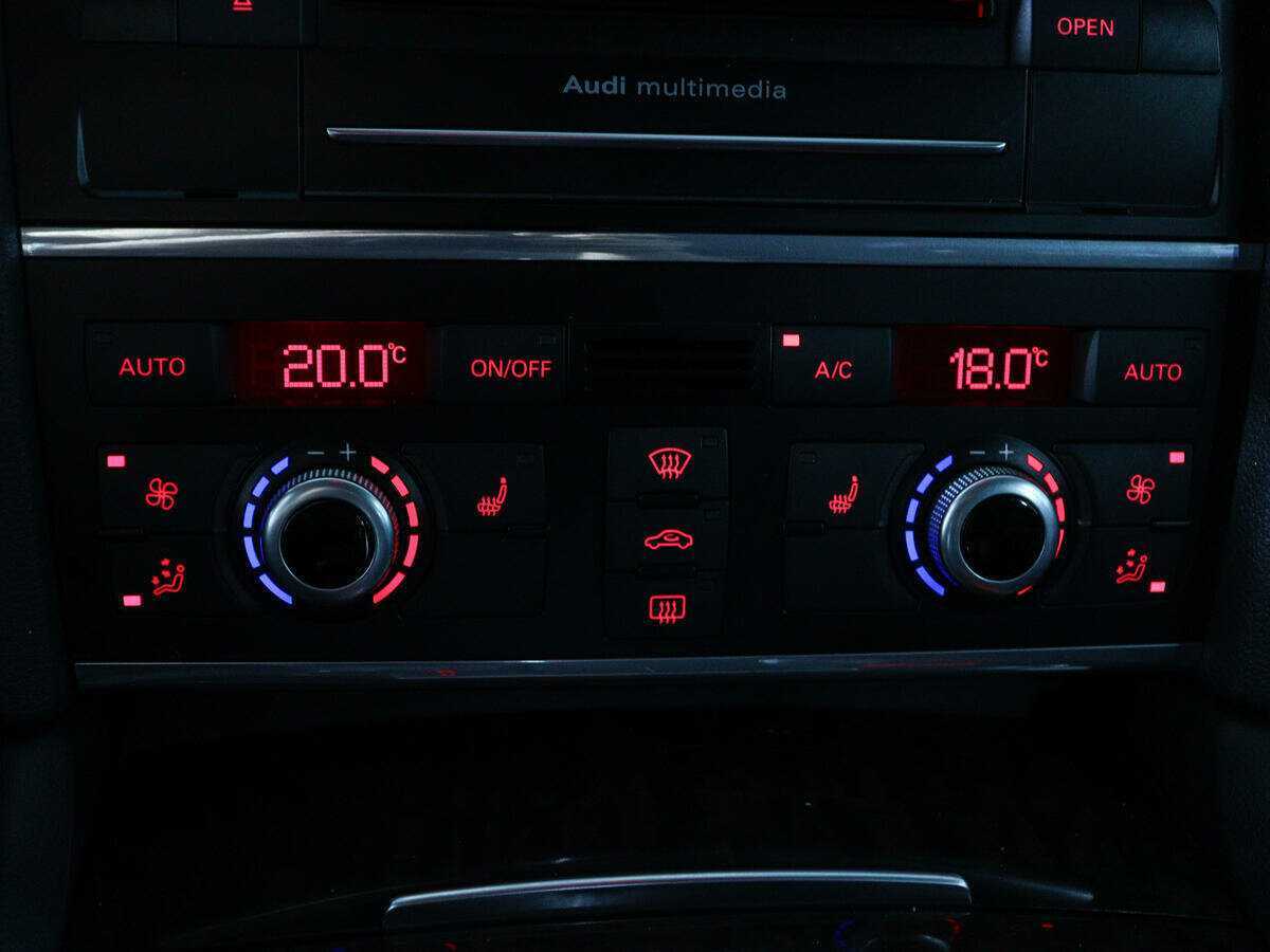 Audi Q7, 2013 Фото №24