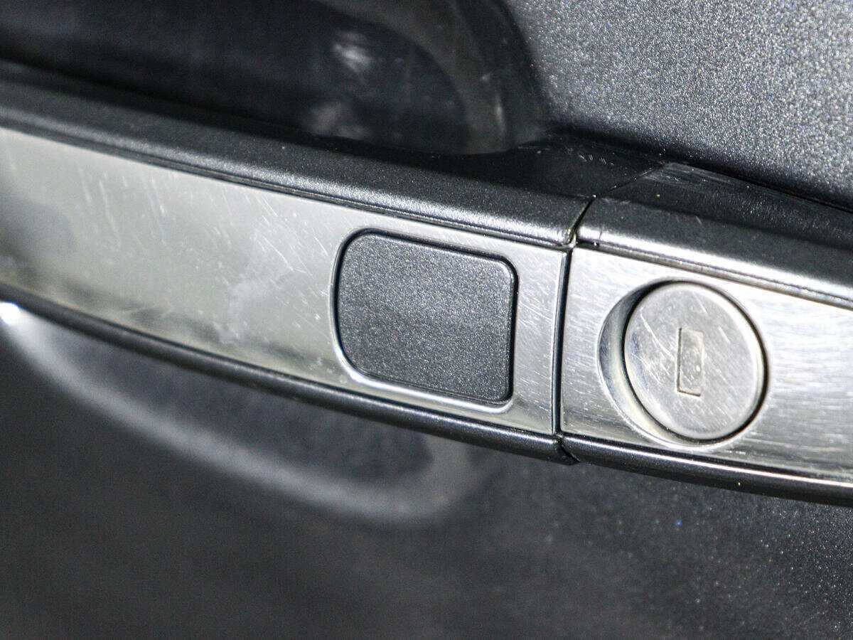 Cadillac SRX, 2011 Фото №16