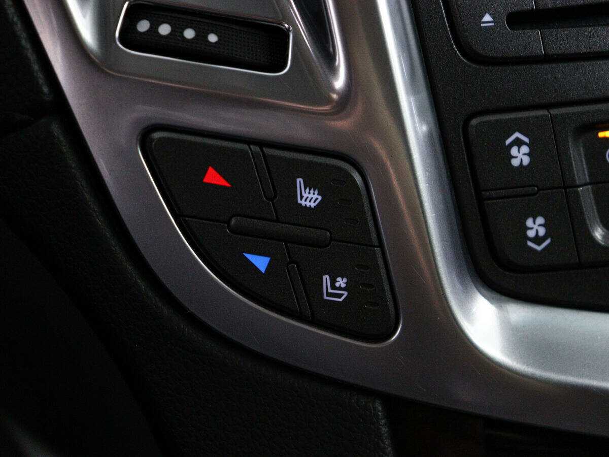 Cadillac SRX, 2011 Фото №21