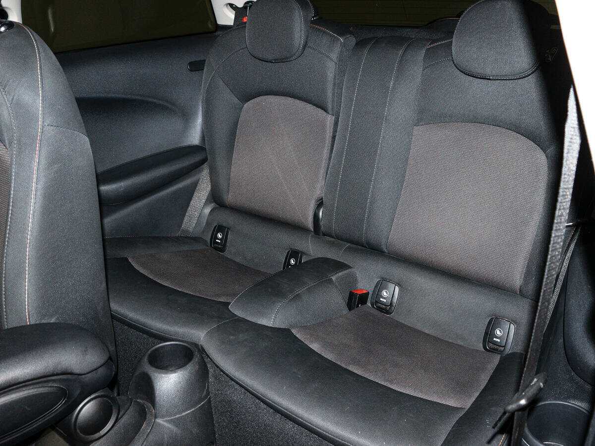 Mini Hatch Cooper, 2018 Фото №10