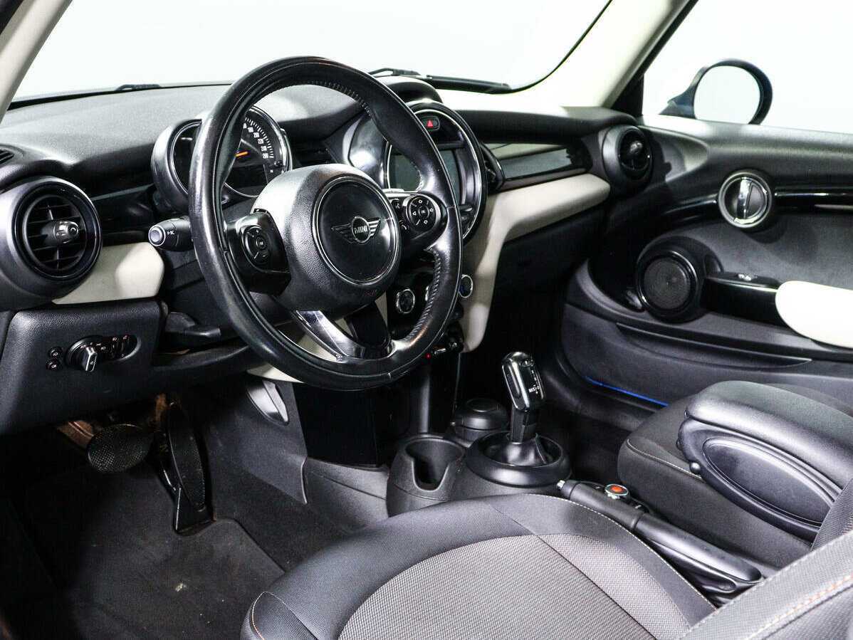 Mini Hatch Cooper, 2018 Фото №14