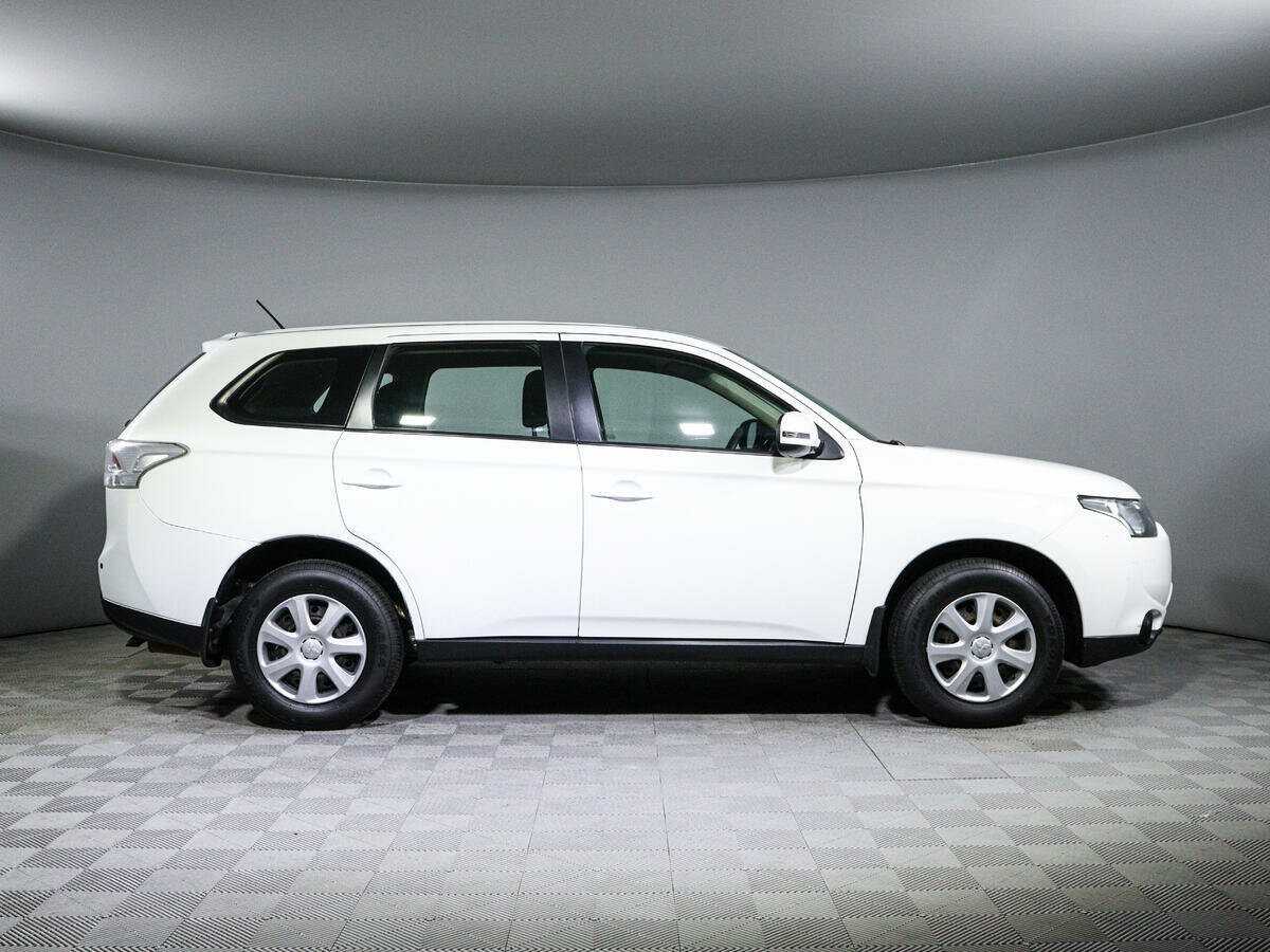 Mitsubishi Outlander, 2013 - 80 108 км. | Фото №4
