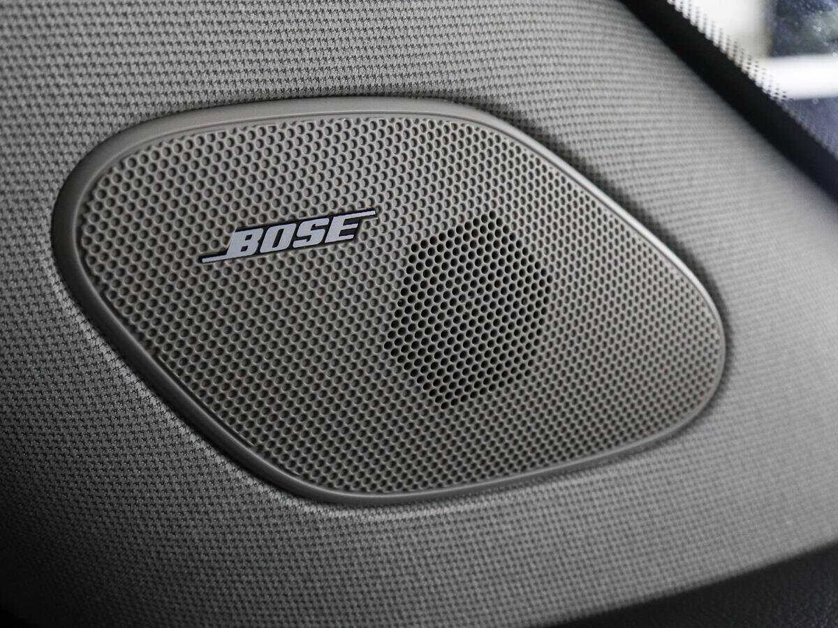 Cadillac SRX, 2011 Фото №14