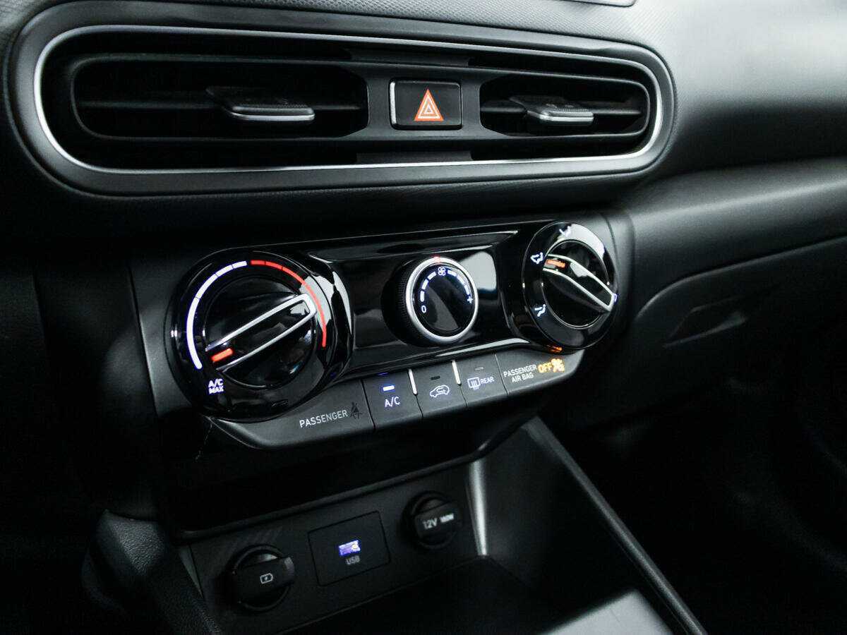 Hyundai Kona, 2022 Фото №16